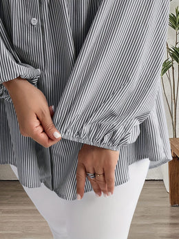 KissICON Plus Size, Women's Plus Size Oversized White & Green Horizontal Striped Button- Shirt Jacket-like Blouse - Short Sleeve-like Collar, Wrinkle-Resistant (Machine Washable) H-Line Fit for Year-Round Casual & Dressy Wear (No)
