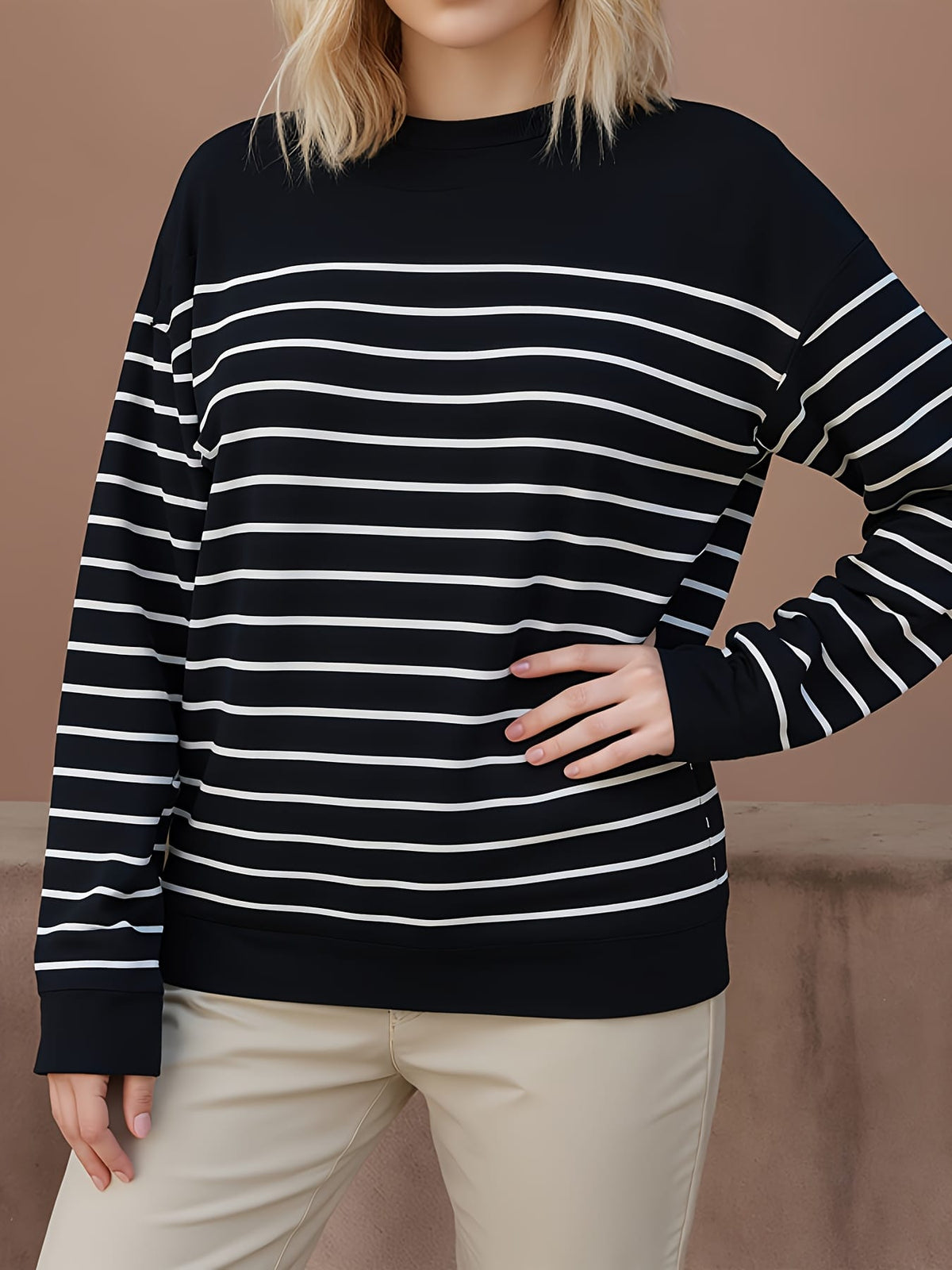 jkthpu-45 Plus Size, Women's Plus Size Round Neck Long