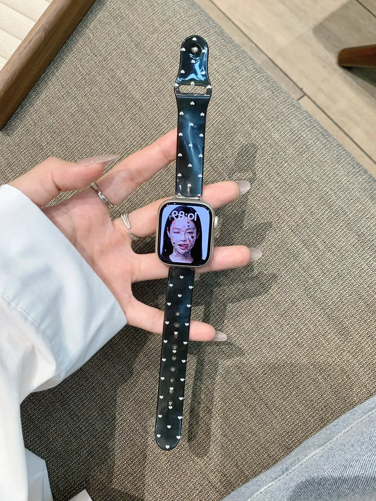 KissICON Popular glossy silicone strap For Apple Watch band women Strap Series 11/10/9/8/7/6/5/4 40mm 41mm 42mm 44mm 45mm 46mm