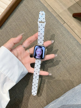 KissICON Popular glossy silicone strap For Apple Watch band women Strap Series 11/10/9/8/7/6/5/4 40mm 41mm 42mm 44mm 45mm 46mm