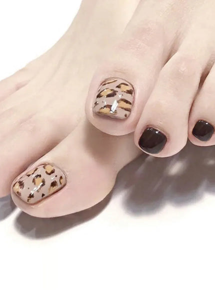KissICON Press On Toenails 24pc Glue Included Full Cover
