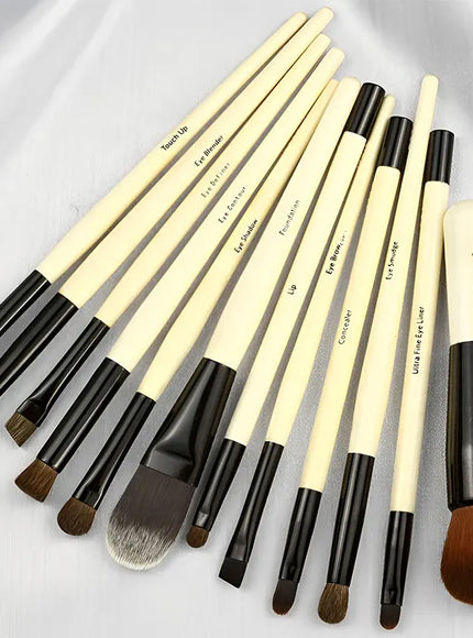 KissICON Professional Goat Hair Brushes For Foundation Eyeshadow