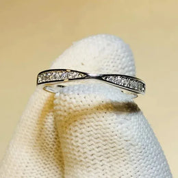 KissICON Q612 / 11 Huitan Wedding Band Eternity Rings Women Brilliant Round Zirconia Luxury Engagement Rings Thin Elegant Female Jewelry Drop Ship