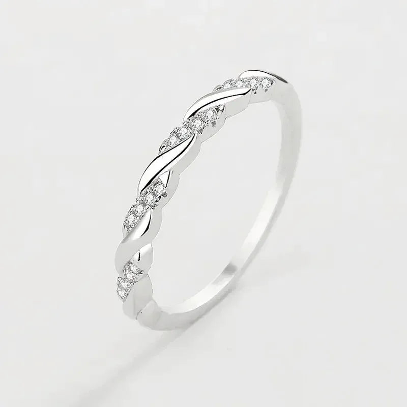 KissICON Q720 / 11 Huitan Wedding Band Eternity Rings Women Brilliant Round Zirconia Luxury Engagement Rings Thin Elegant Female Jewelry Drop Ship