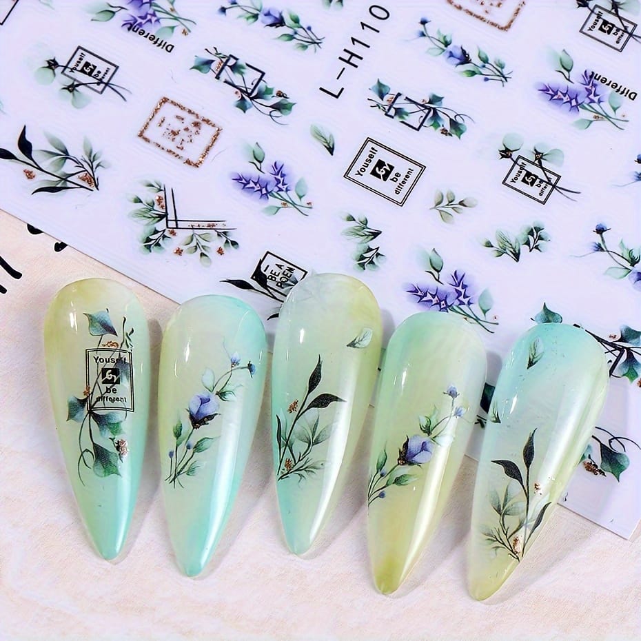 KissICON Random Style / 5pcs KissIcon 3D Geometry Flower Nail Stickers - Glossy