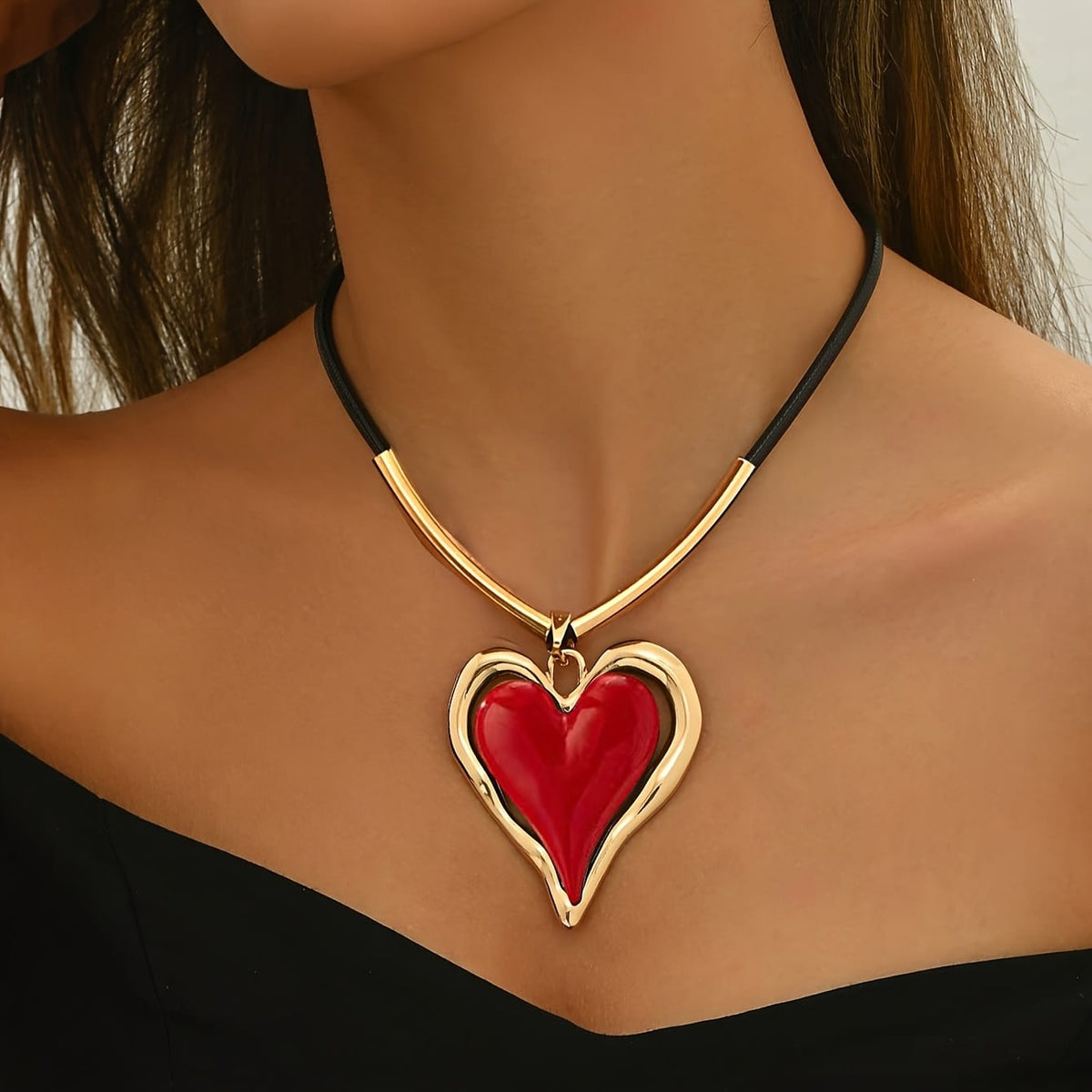 jkthpu-45 Red KissIcon Heart Pendant Necklace - Everyday Chic Accessory