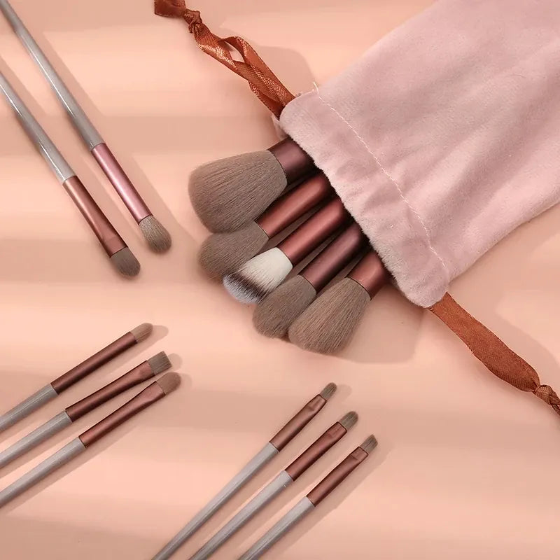 KissICON Red with bag KissIcon 13 Piece Makeup Brushes Set - Soft