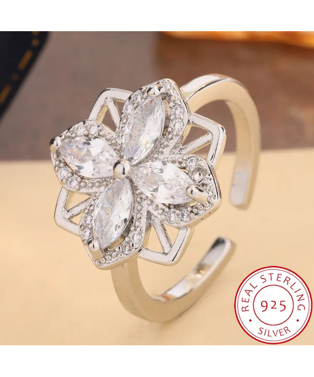 KissICON resizable KissIcon Exquisite Silver Ring For Women - Flower Zircon