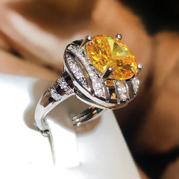 KissICON resizable KissIcon Flashy Ring for Women - Adjustable Yellow Zircon