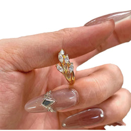 KissICON resizable New Elegant Wheat Ear Diamond Pinky Ring For Women Luxury  Dainty Finger Jewelry Trendy Minimalist Stackable Band High-End Gift