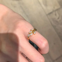 KissICON resizable New Elegant Wheat Ear Diamond Pinky Ring For Women Luxury  Dainty Finger Jewelry Trendy Minimalist Stackable Band High-End Gift