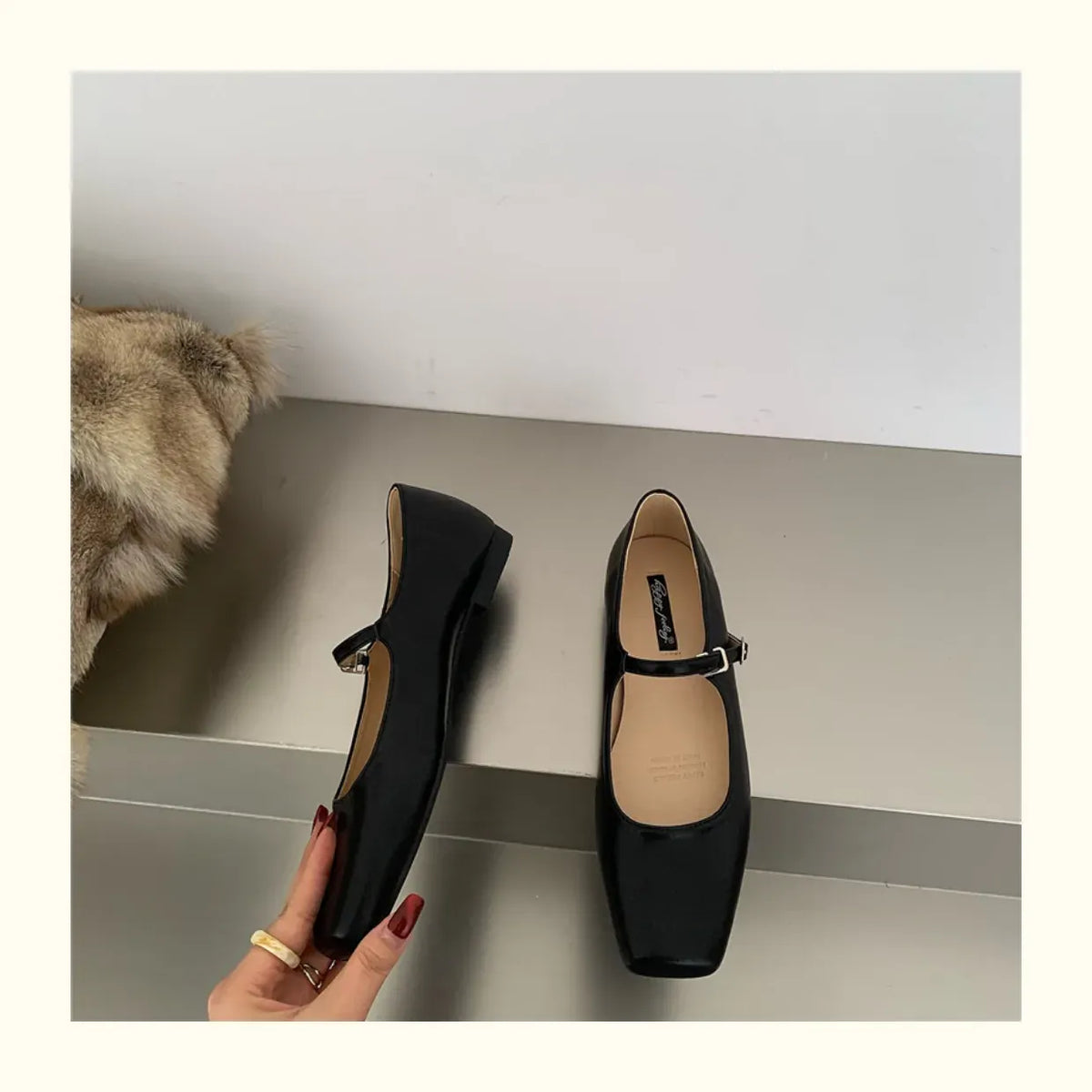 KissICON Retro Square Toe Shallow Mouth Silver Flat Shoes