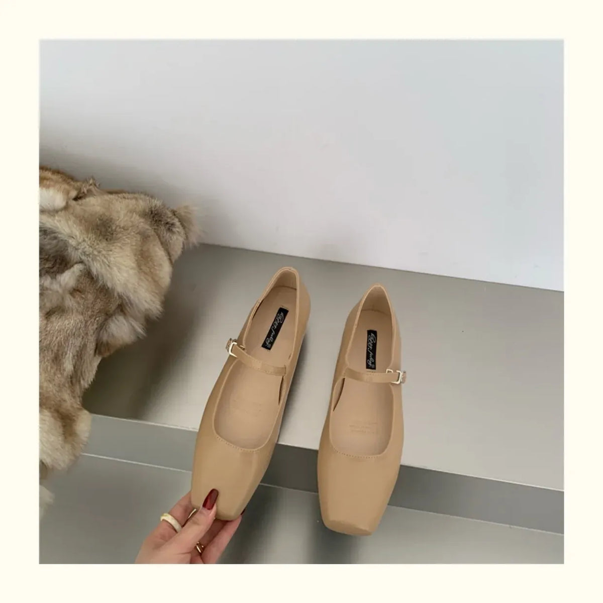 KissICON Retro Square Toe Shallow Mouth Silver Flat Shoes