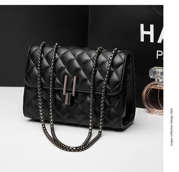 KissICON Rhombic Chain Small Fragrant Wind Messenger Shoulder