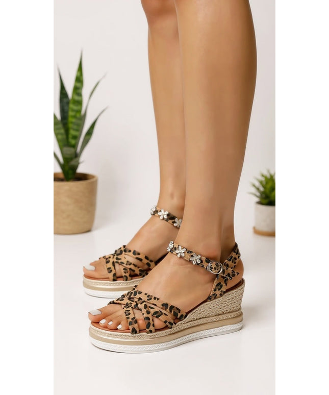 Wild Spark Wedge