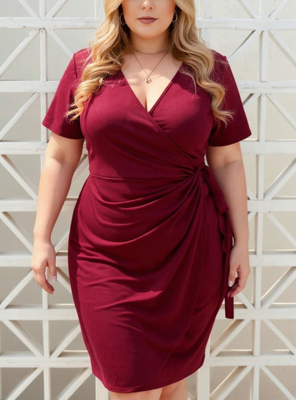Plus Size Women's Short-Sleeve Summer Midi Dress – Casual & Elegant