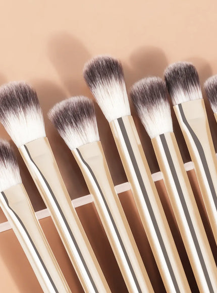 KissICON Ronshadow 13 Piece Makeup Brush Set For Face