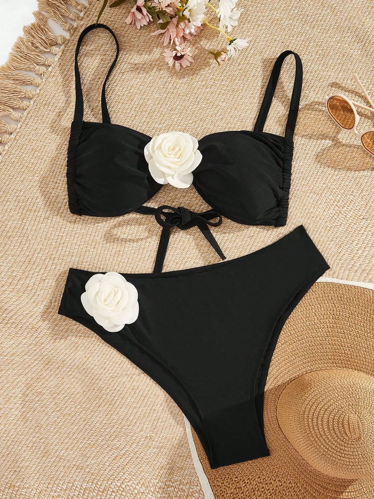 KissICON Seaural 3d Flower Curve Swimsuit – Sets Waist Triangle