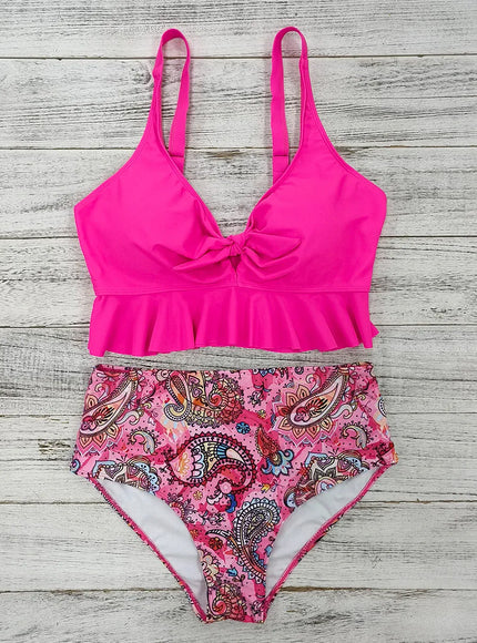 KissICON Seaural Curve V-Neck Ruffled Waist Bikini –