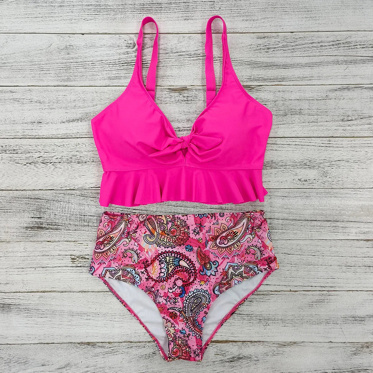 KissICON Seaural Curve V-Neck Ruffled Waist Bikini –