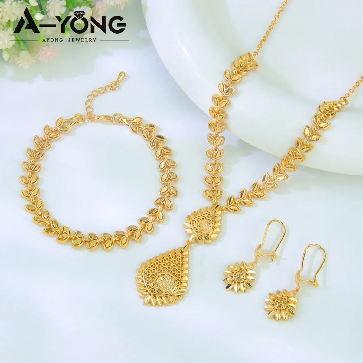 KissICON Set L Luxury Dubai Wedding Jewelry Set 21k Gold Plated Arab Bridal Gold Necklace Bracelet Earrings Brazilian Women Vintage Jewelrys