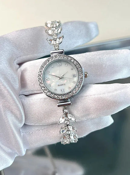 KissICON Silver KissIcon UTHAI Womens Watch Mermaid Chain - Light