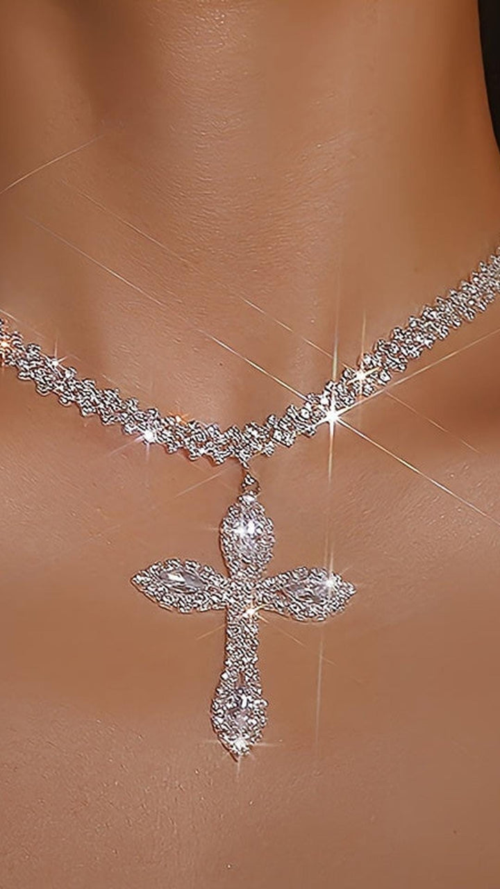 KissIcon Luxury Rhinestone Cross Pendant Necklace - Sparkle