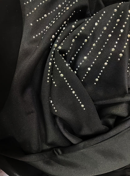 jkthpu-45 Sparkling Rhinestone Plus Size Black Top for Chic Style