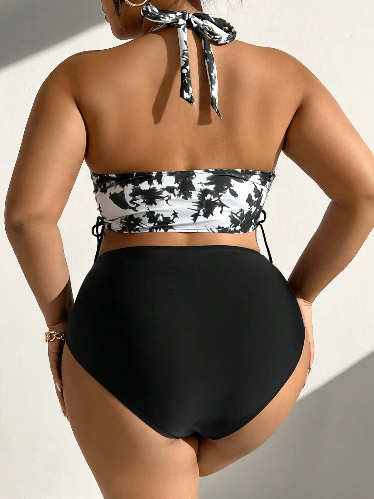 KissICON Swim Lushoire Beach Curve Tie-dye Halter Top