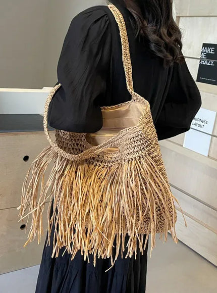 KissICON Tassel Hand-woven Holiday Shoulder Bag