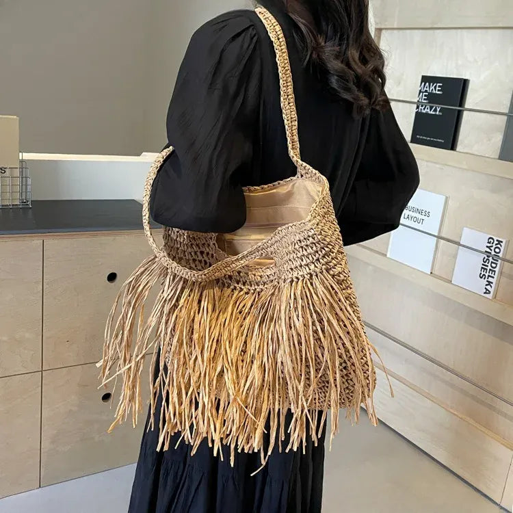 KissICON Tassel Hand-woven Holiday Shoulder Bag