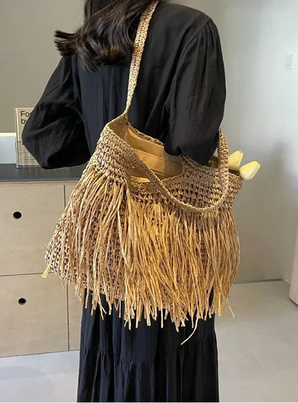 KissICON Tassel Hand-woven Holiday Shoulder Bag
