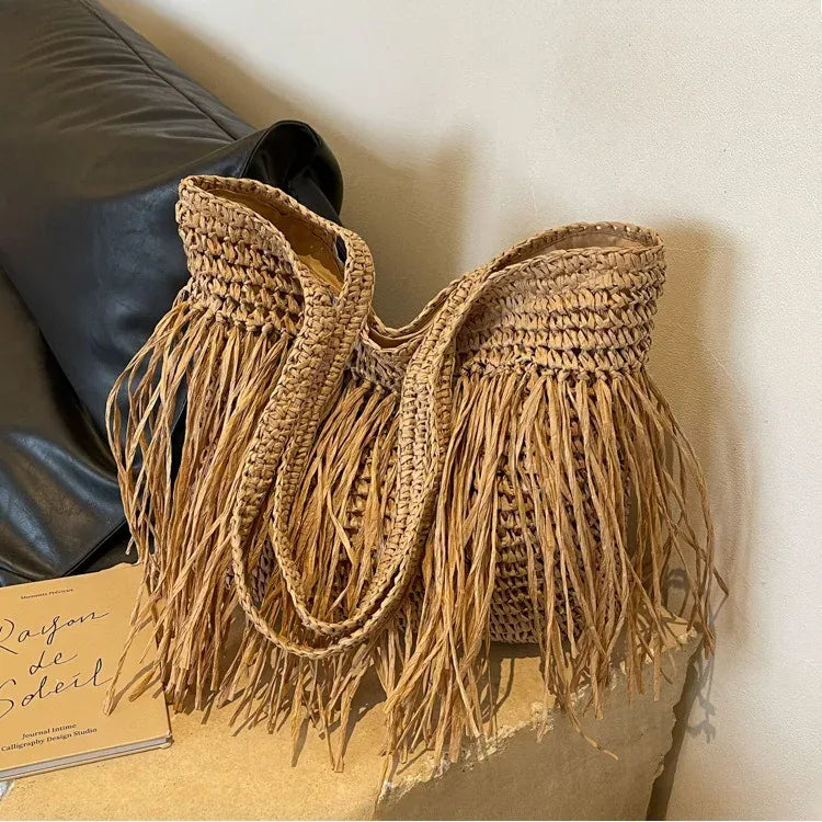 KissICON Tassel Hand-woven Holiday Shoulder Bag