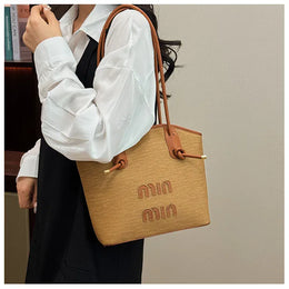 KissICON Textured Handbag – Purse