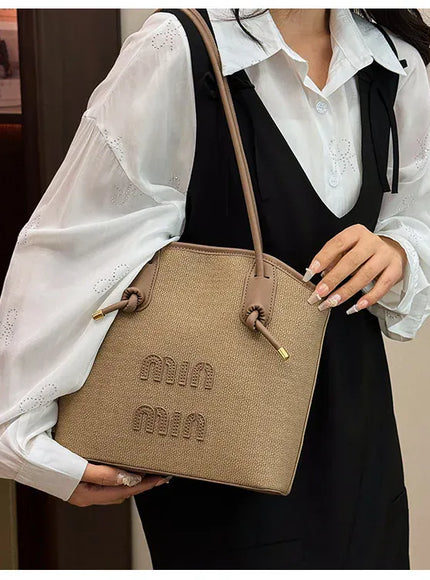 KissICON Textured Handbag – Purse