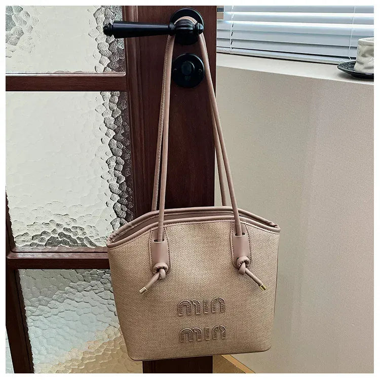 KissICON Textured Handbag – Purse