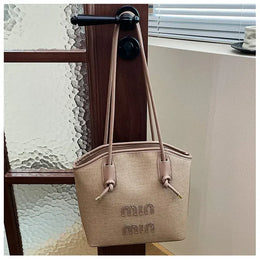 KissICON Textured Handbag – Purse