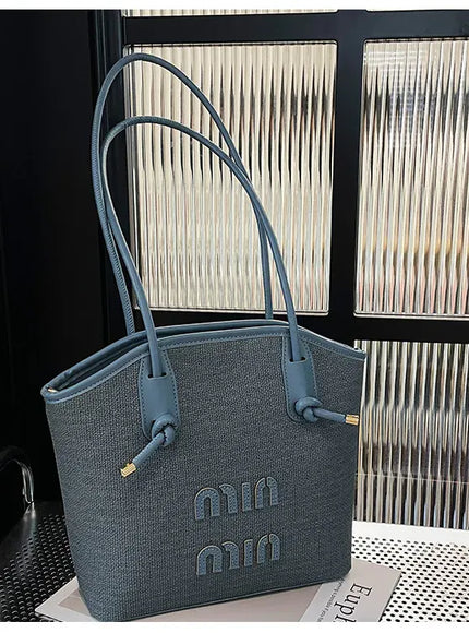 KissICON Textured Handbag – Purse