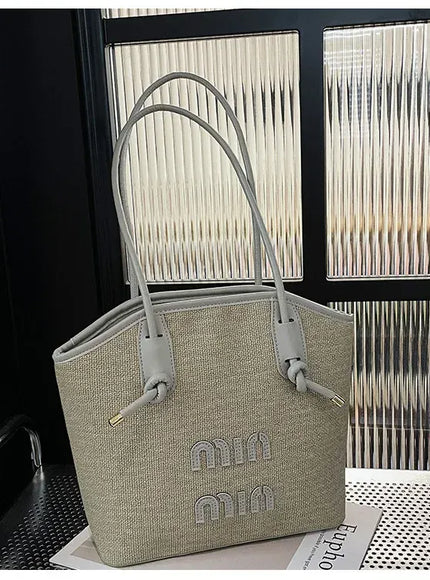 KissICON Textured Handbag – Purse