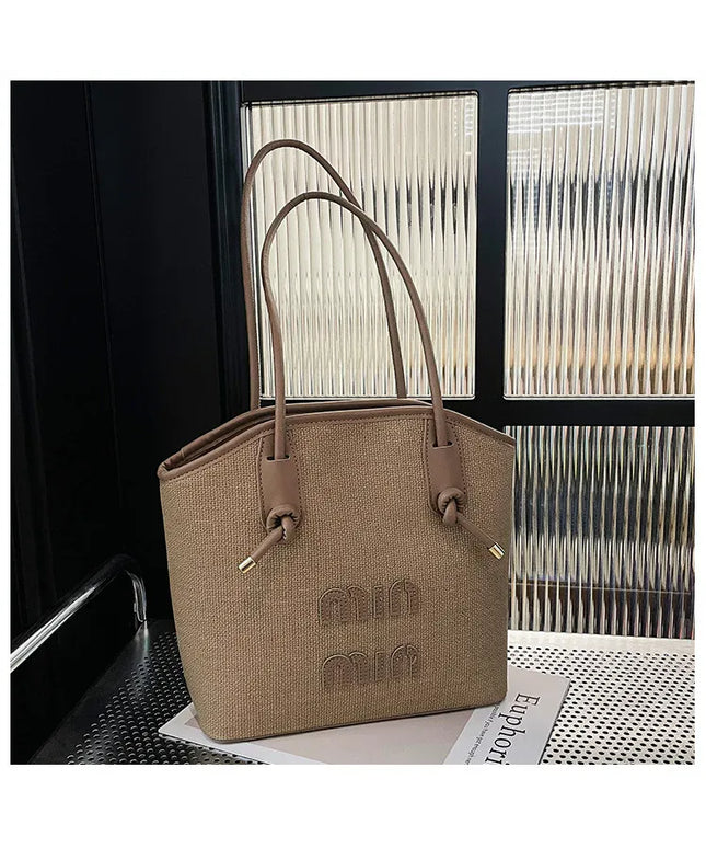 KissICON Textured Handbag – Purse