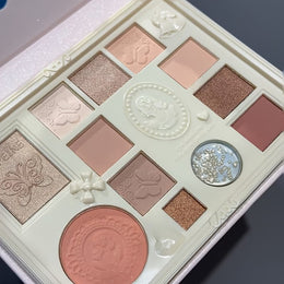 KissICON Three-dimensional Relief Kapeine 12color Eyeshadow Highlighter Contour Palette