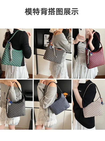 KissICON Tote – Puffed Goose Teeth