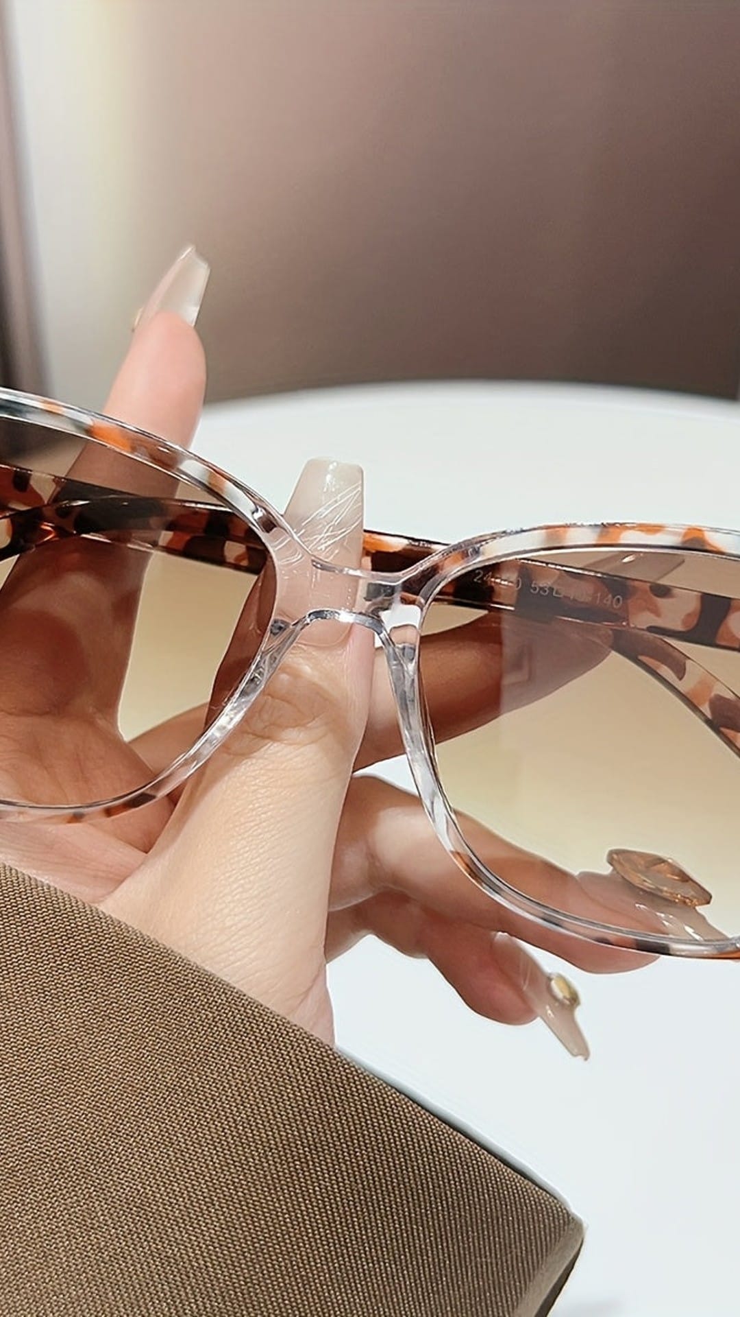 jkthpu-45 Transparent Retro Pink Tortoise Gradient Lens Fashion Glasses