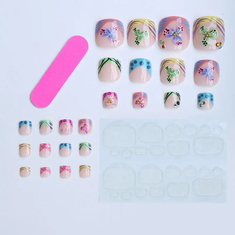 KissICON TT12 24Pcs Floral Design Press on False Nails Short