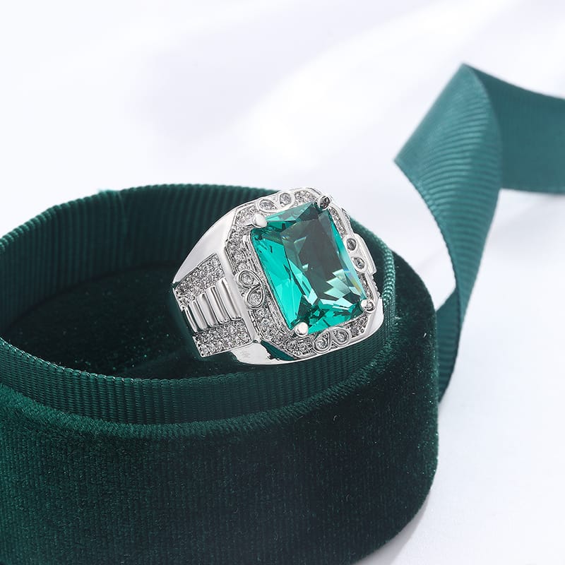 KissICON Unisex S925 Silver Engagement Rings Square Green Zircon