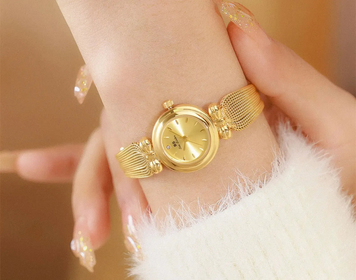 KissICON UTHAI Women Luxury Gold Bracelet Watch Waterproof Quartz