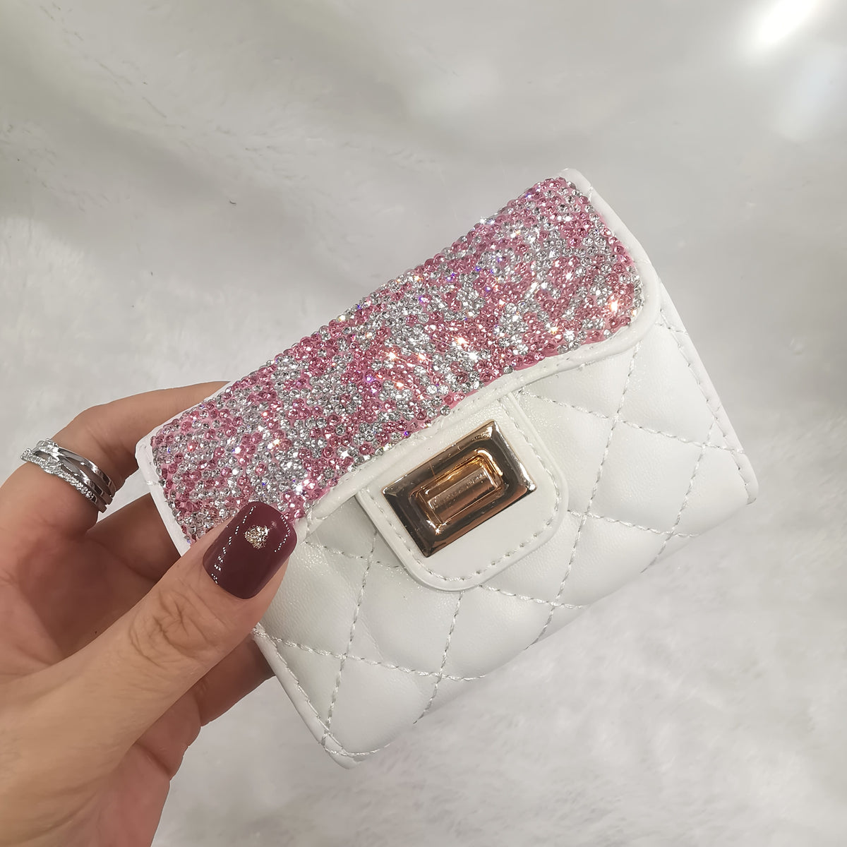 jkthpu-45 Vibrant Hues Chic diamond credit card holder with secure clasp