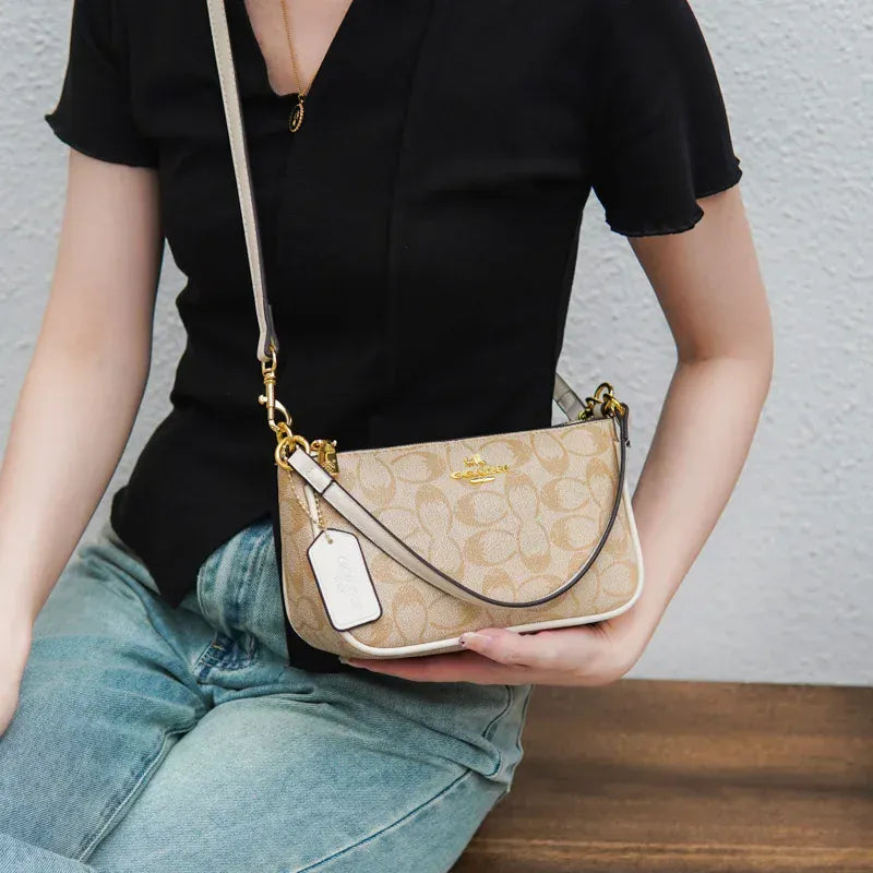 KissICON Vintage PVC Handbag – Chic Versatility