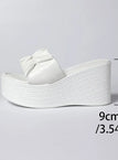 WHITE / 35