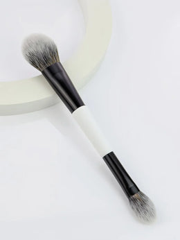 KissICON WHITE 4 Double-Headed Makeup Brushes - Multi-Functional Set